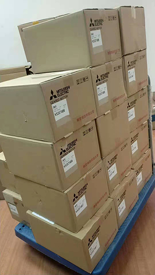 日本原装进口三菱电机型号SF-HRCA 0.2KW 2P 2...