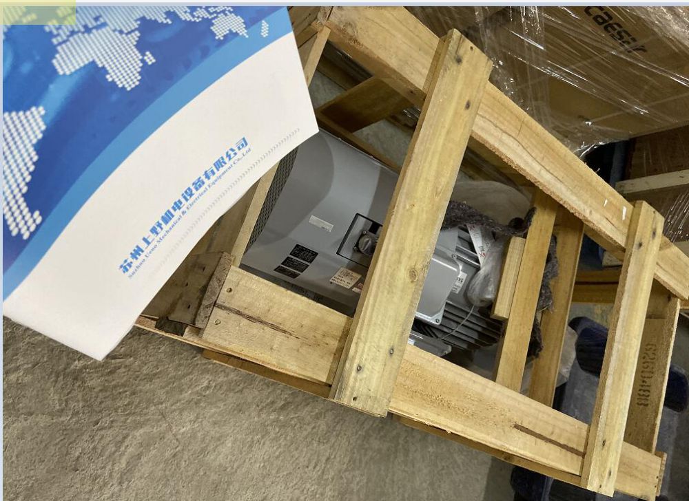 日本三菱电机型号SF-V5RUH22KBT