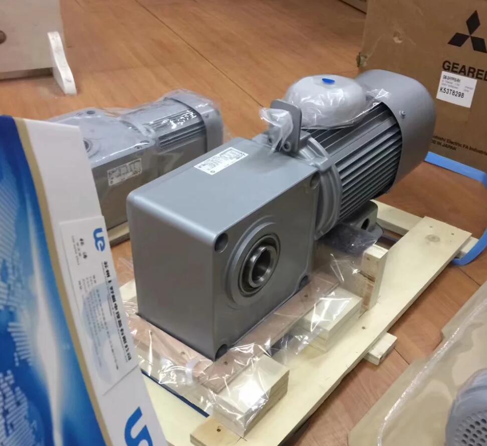现货供应三菱减速机GM-SHYPMB-RH 0.75KW 1...