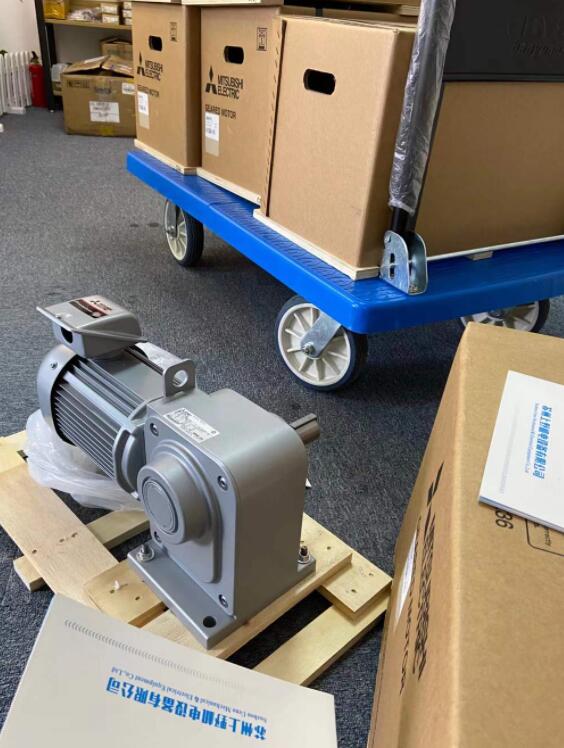 直交轴的三菱减速电机GM-SHYP-RL-0.75KW-1/...