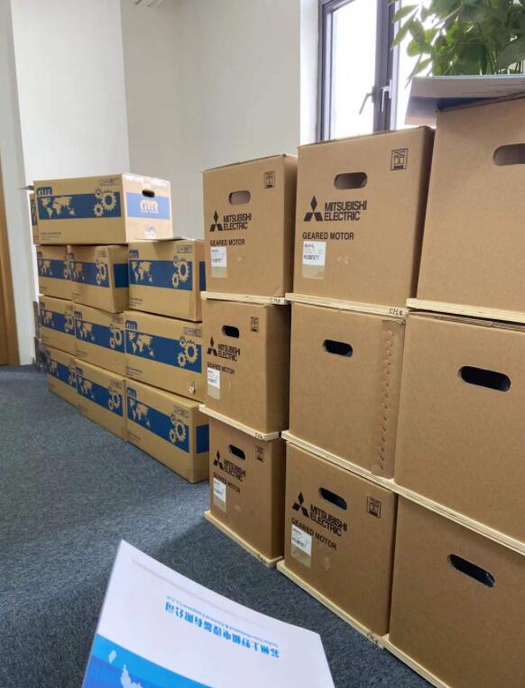 净重56公斤的三菱减速电机型号GM-SHYP-RL-2.2K...