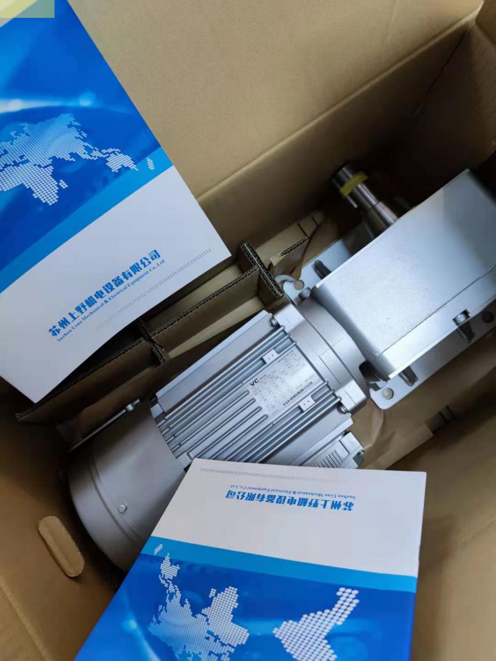 FUJI富士三相齿轮电机型号 VX01-200M机床用的