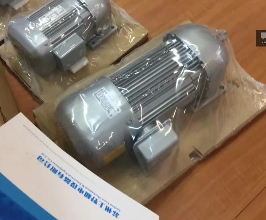 日本三菱齿轮减速机型号GM-S-0.1KW-4P-1/5-4...