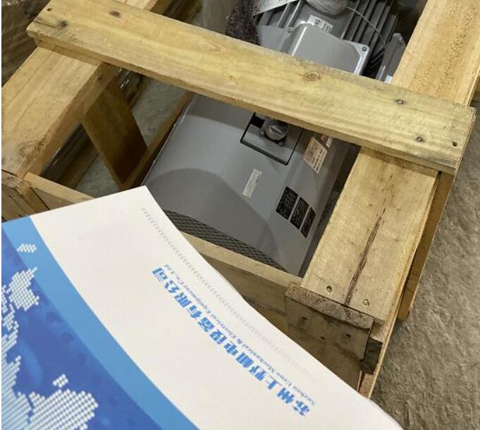 橡胶轮胎子午线的卷绕机可用的日本三菱电机型号：SF-V5RU...