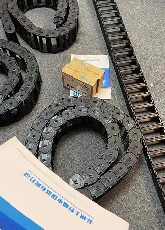 光电制造业用日本TSUBAKI椿本拖链TKQ25H58E12...